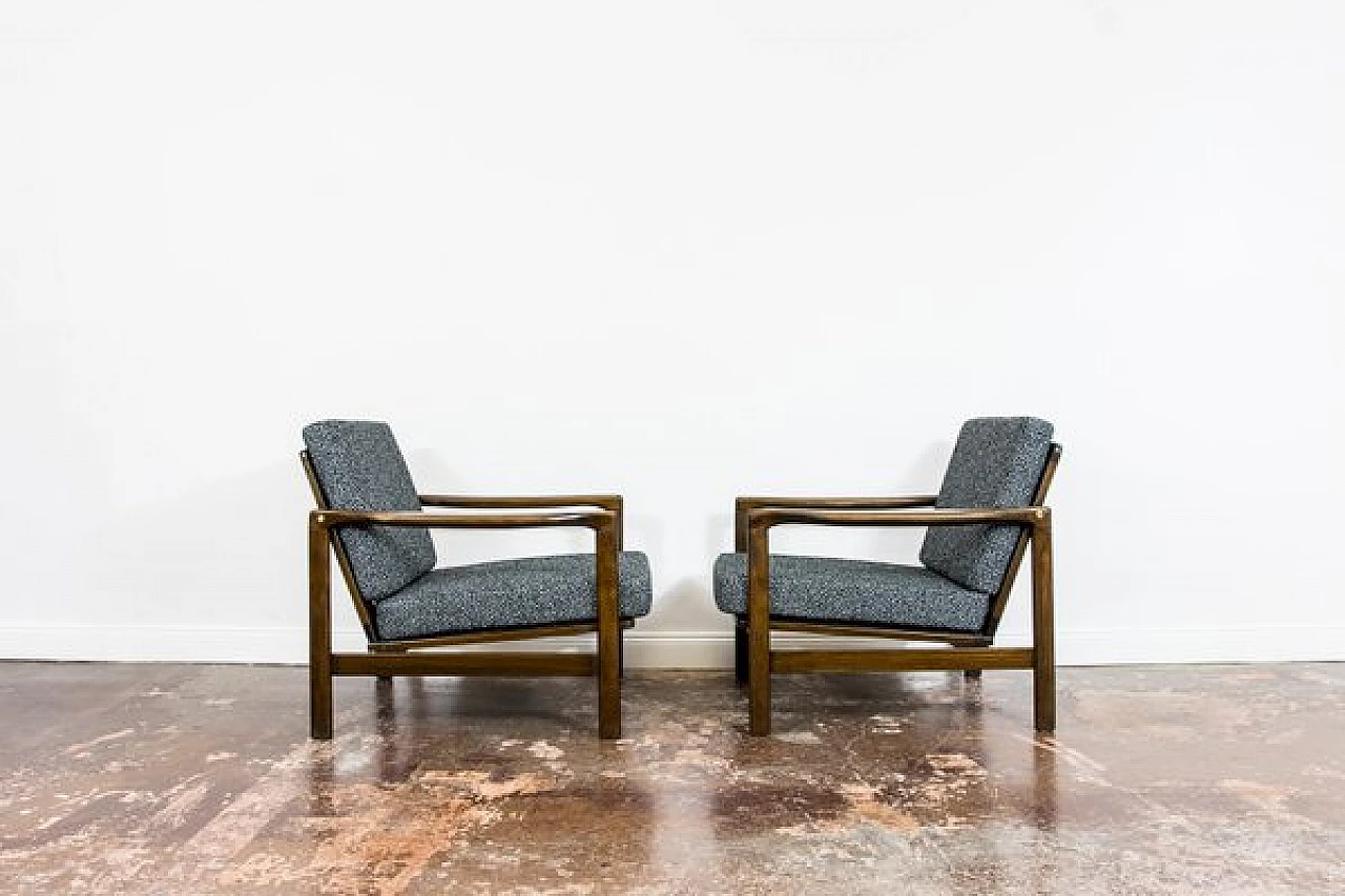 Pair of beech armchairs B-7522 by Zenon Bączyk, 1960s 27