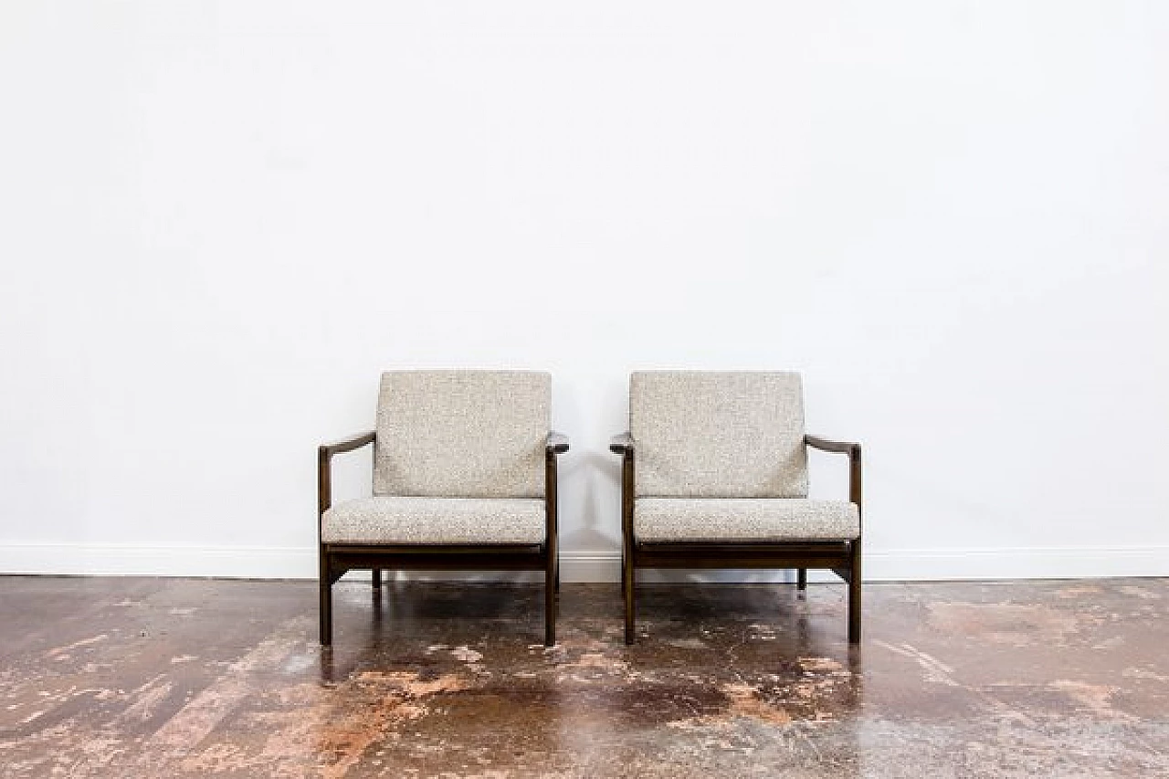 Pair of beech and fabric B 7522 armchairs by Zenon Bączyk for SFM, 1960s 27