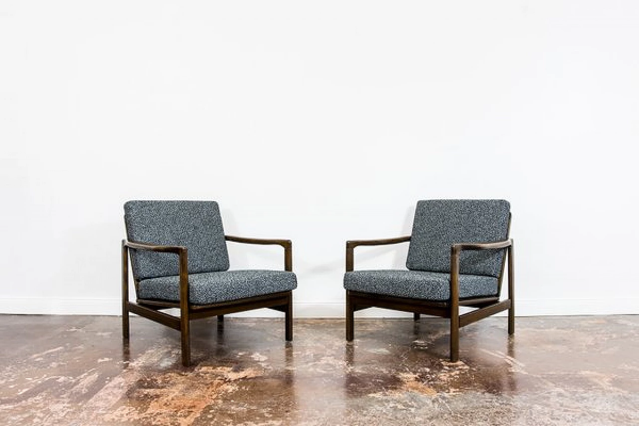 Pair of beech armchairs B-7522 by Zenon Bączyk, 1960s 28