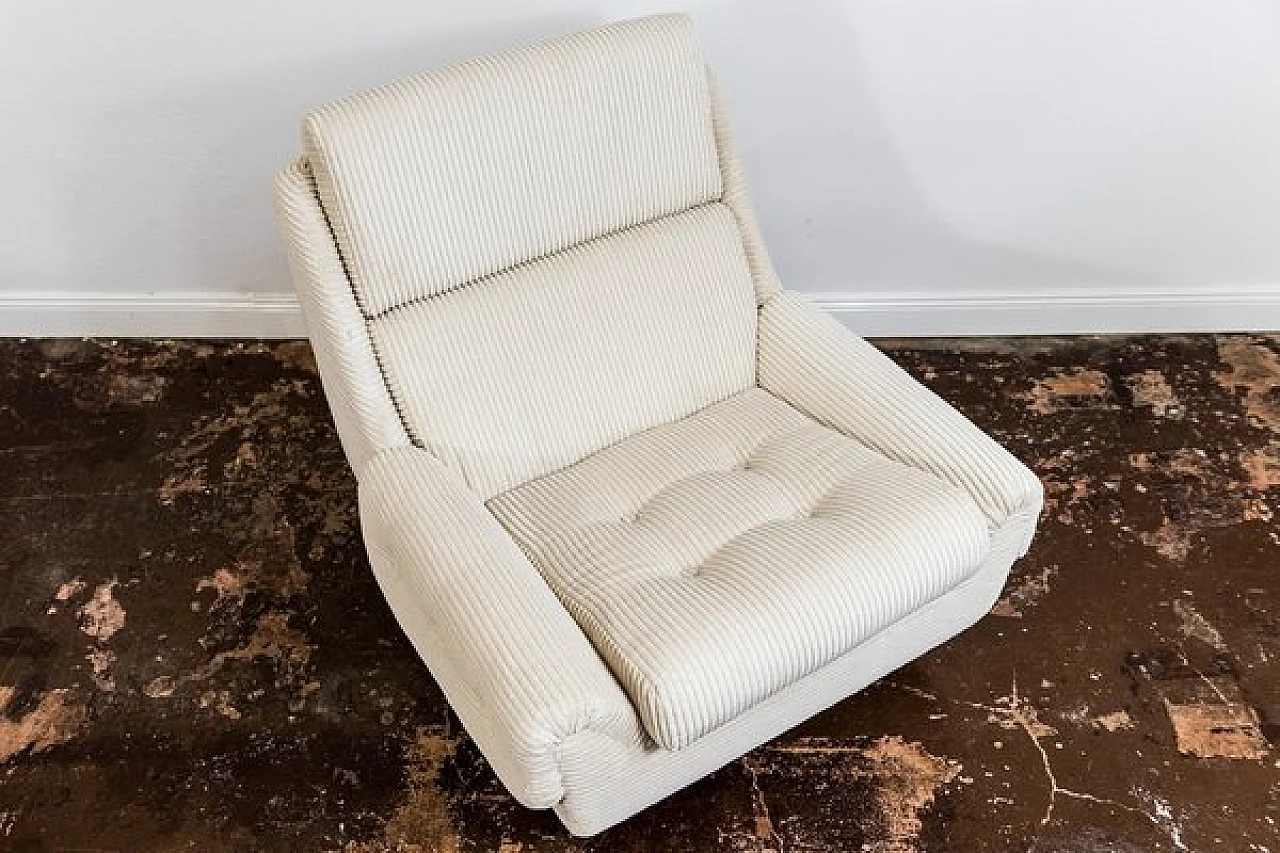 Pair of beige fabric armchairs by Jitona, 1970s 2