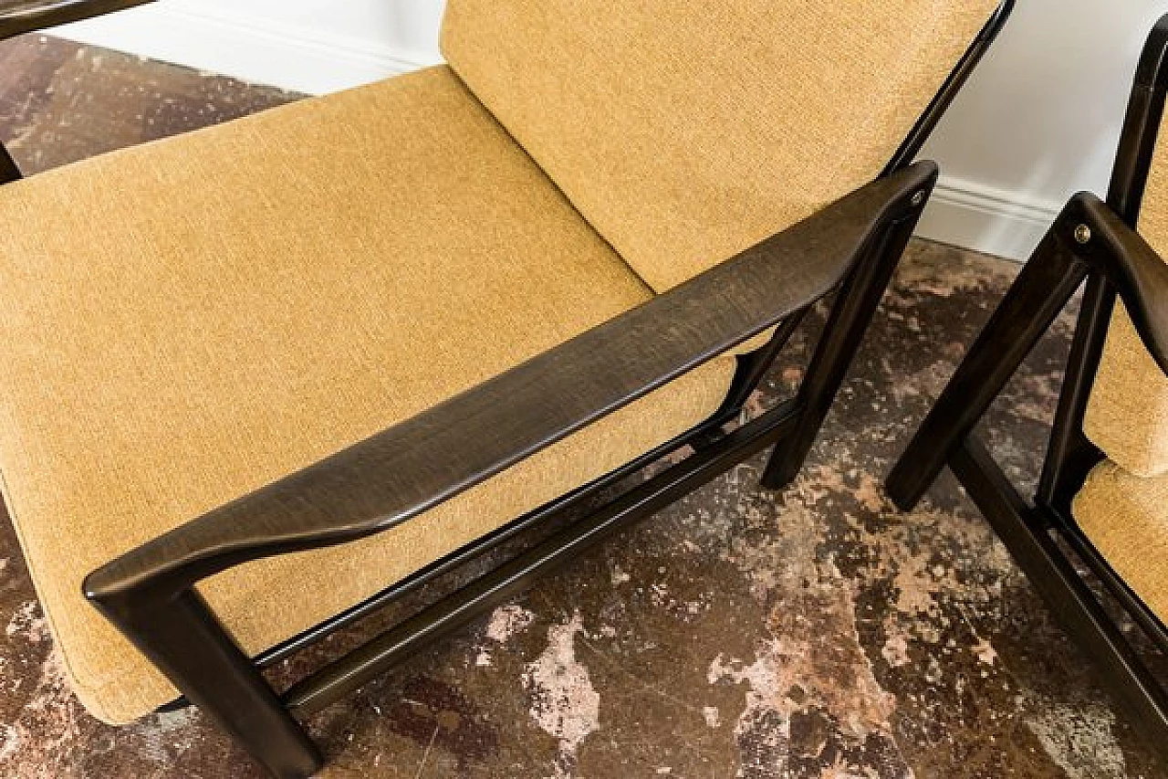 Pair of B-7522 armchairs by Zenon Bączyk for Swarzędzkie Fabryki Mebli, 1960s 2