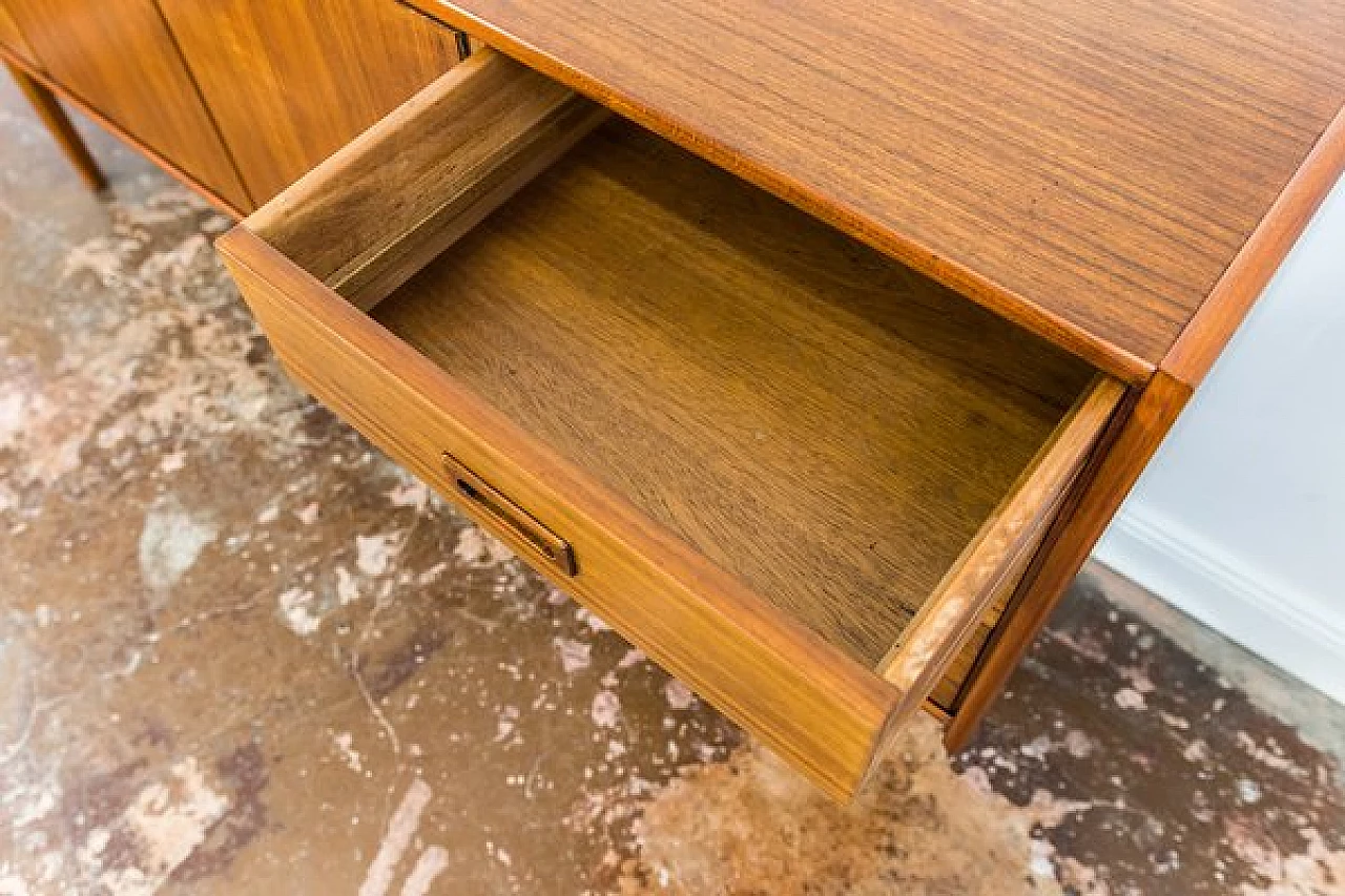 Credenza in legno di Bydgoskie Fabryki Mebli, anni '60 4