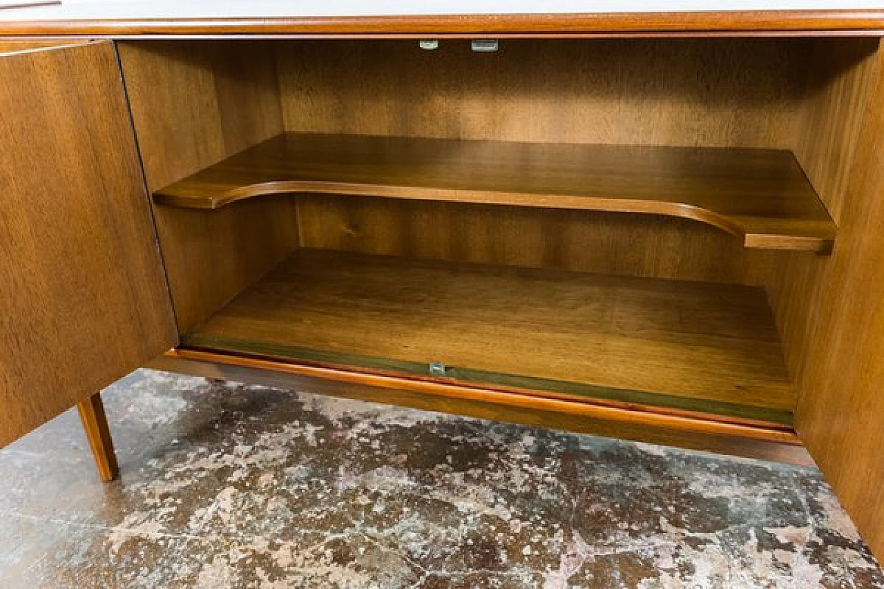 Credenza in legno di Bydgoskie Fabryki Mebli, anni '60 6