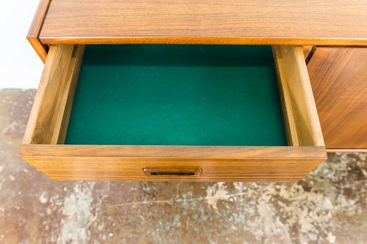 Credenza in legno di Bydgoskie Fabryki Mebli, anni '60 9