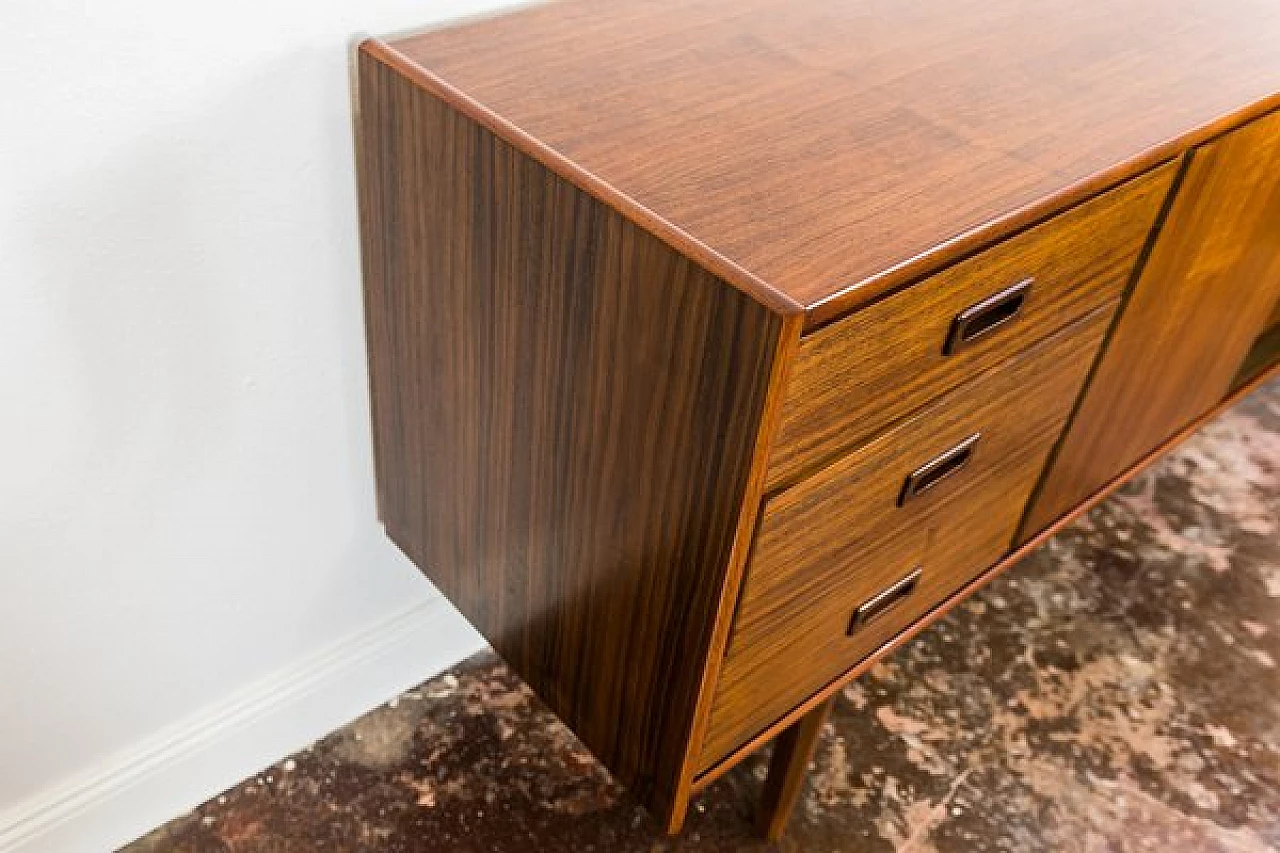 Credenza in legno di Bydgoskie Fabryki Mebli, anni '60 15