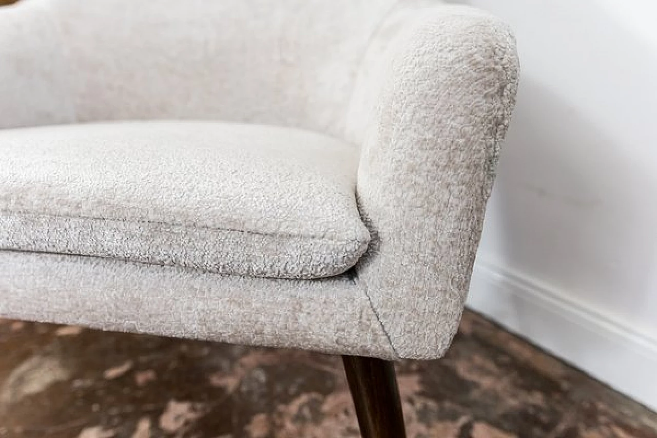 Coppia di poltrone in legno, anni '70 3