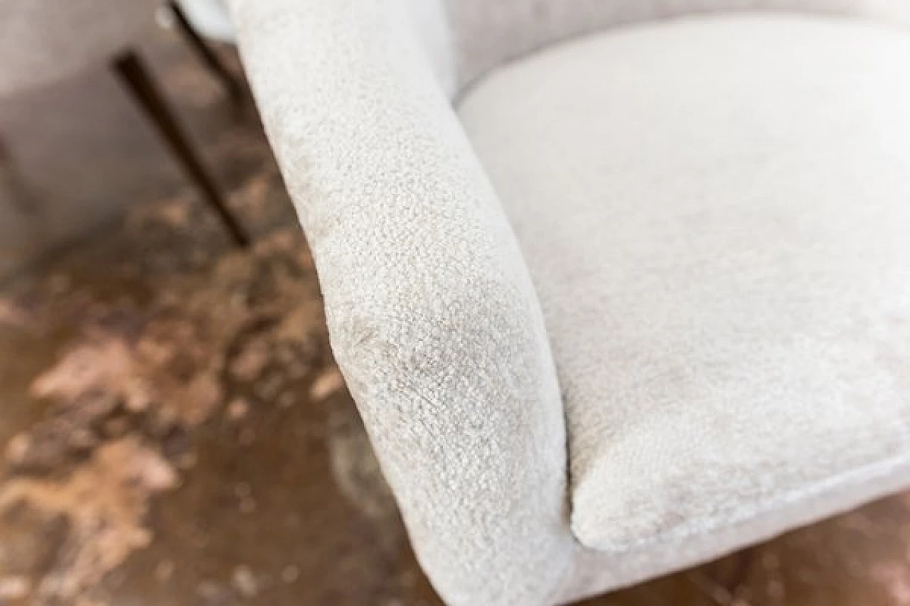 Coppia di poltrone in legno, anni '70 6