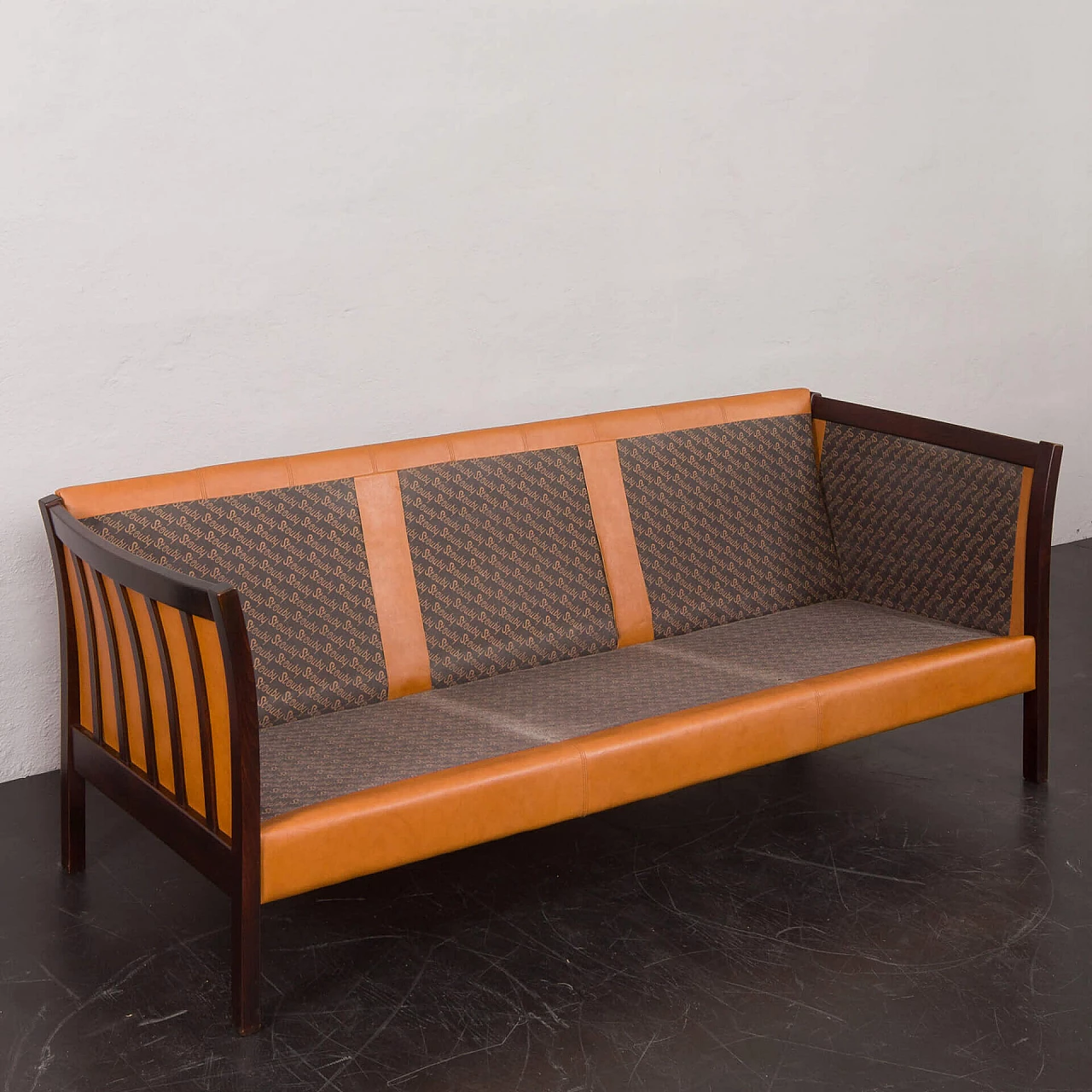 Solid beech and leather sofa by Stouby, 1980s 16