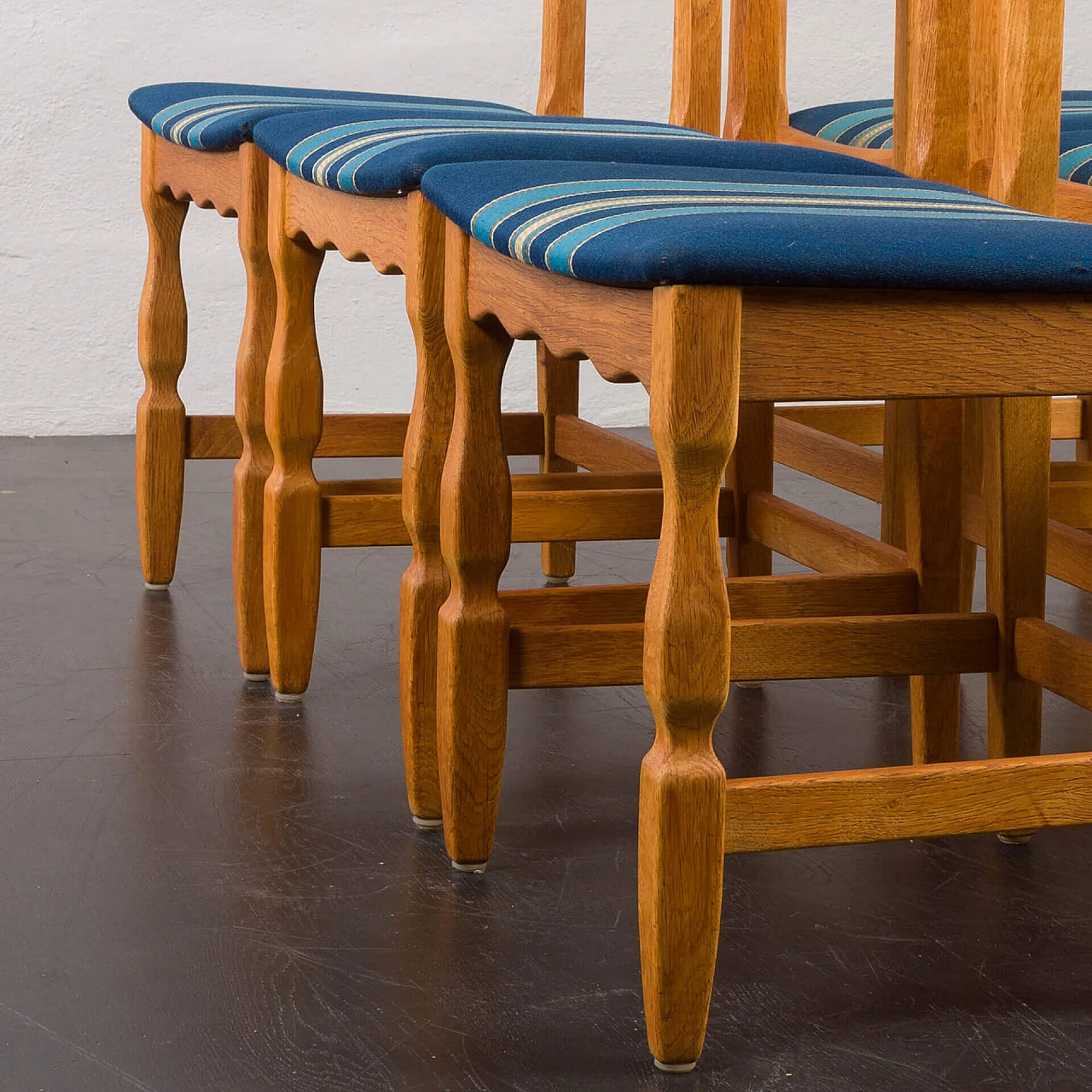 6 Oak chairs by Henning Kjaernulf for Nyrup Mobelfabrikk, 1960s 8