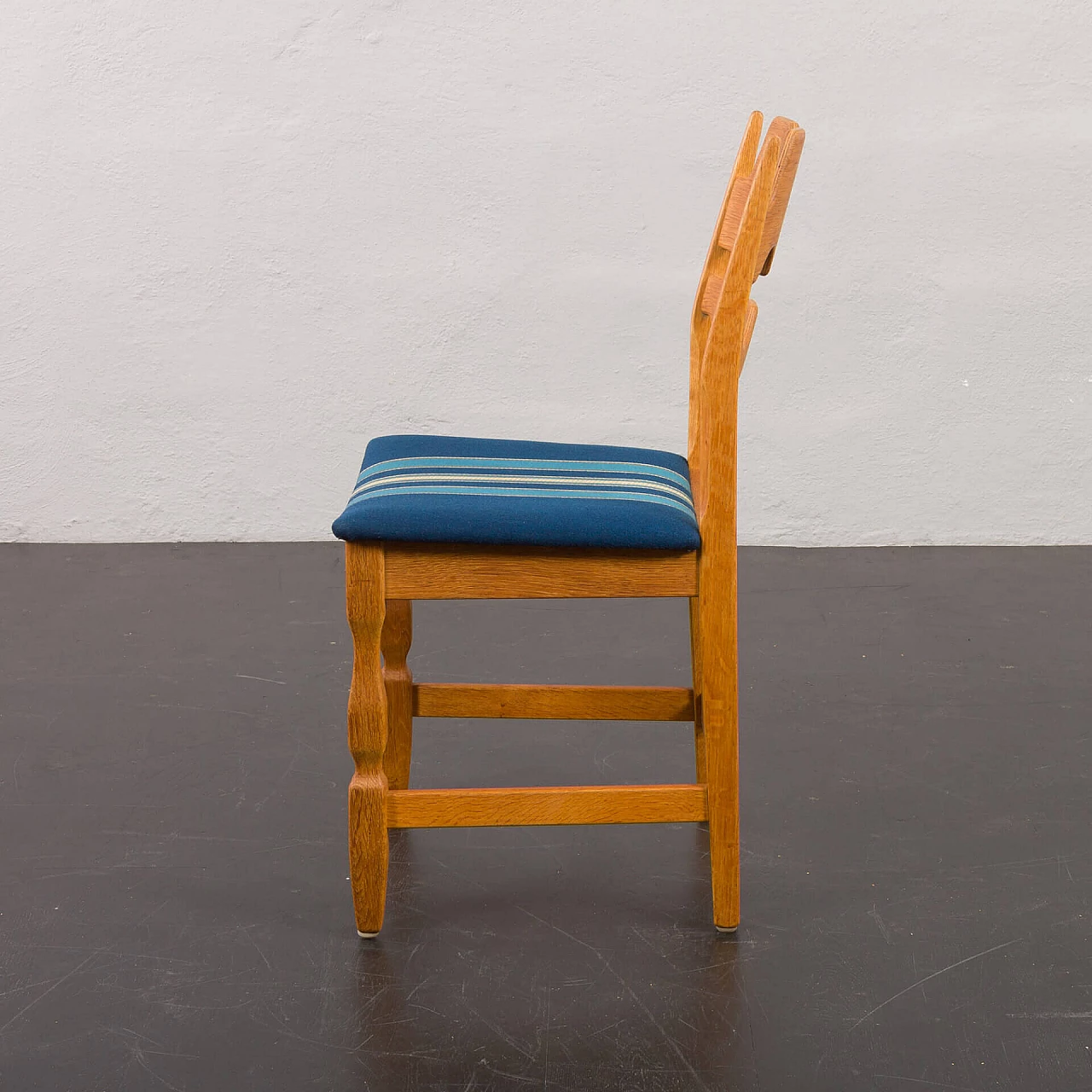 6 Oak chairs by Henning Kjaernulf for Nyrup Mobelfabrikk, 1960s 14