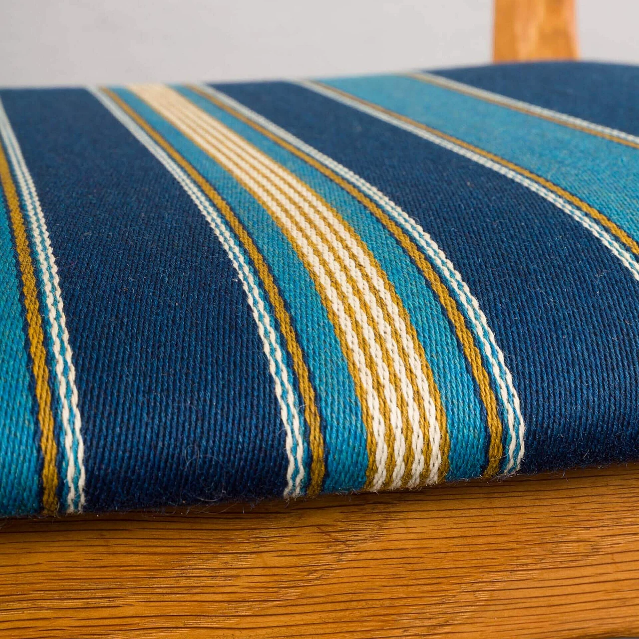 6 Sedie in rovere di Henning Kjaernulf per Nyrup Mobelfabrikk, anni '60 18