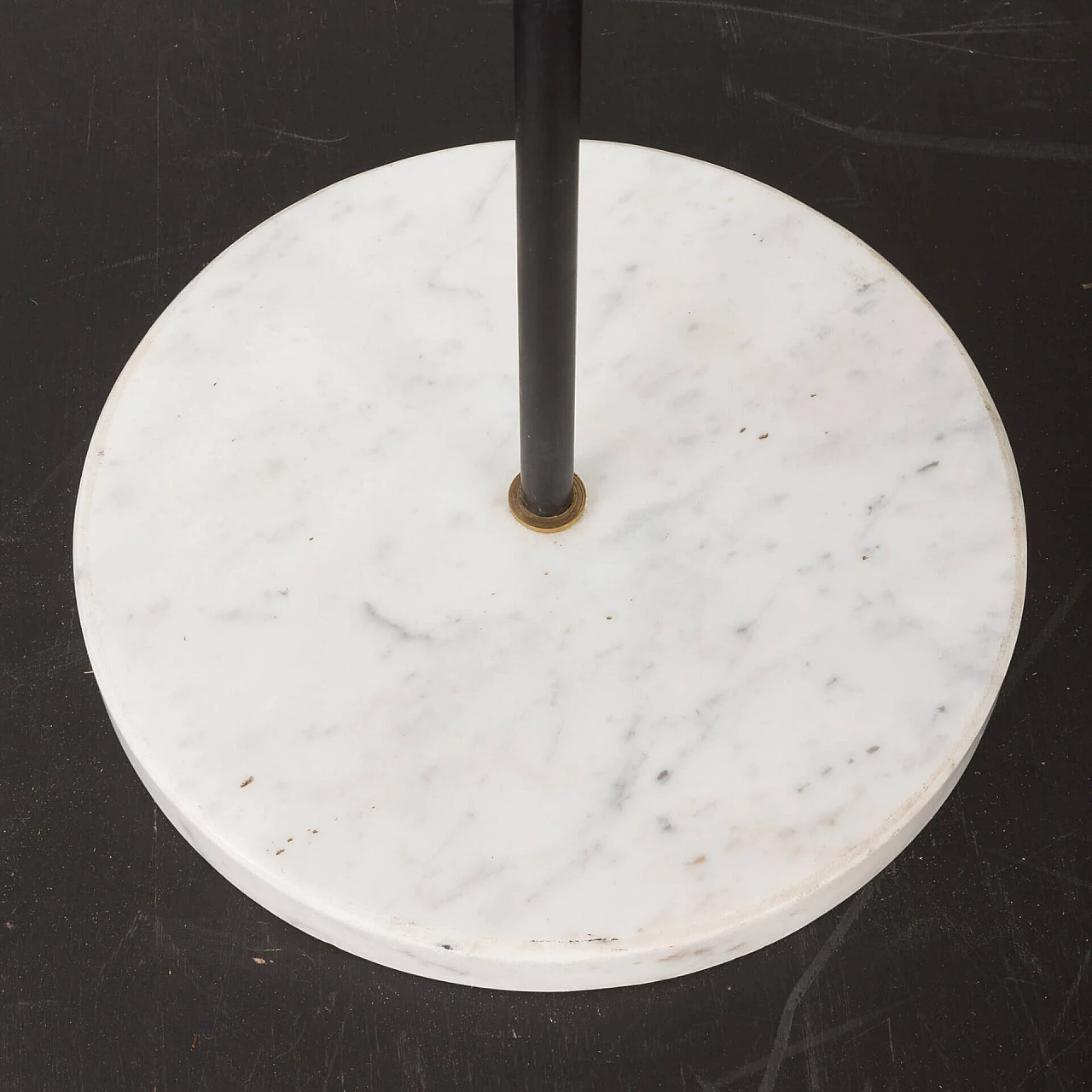 Marble and metal floor lamp attributed to Stilnovo, 1950s 7