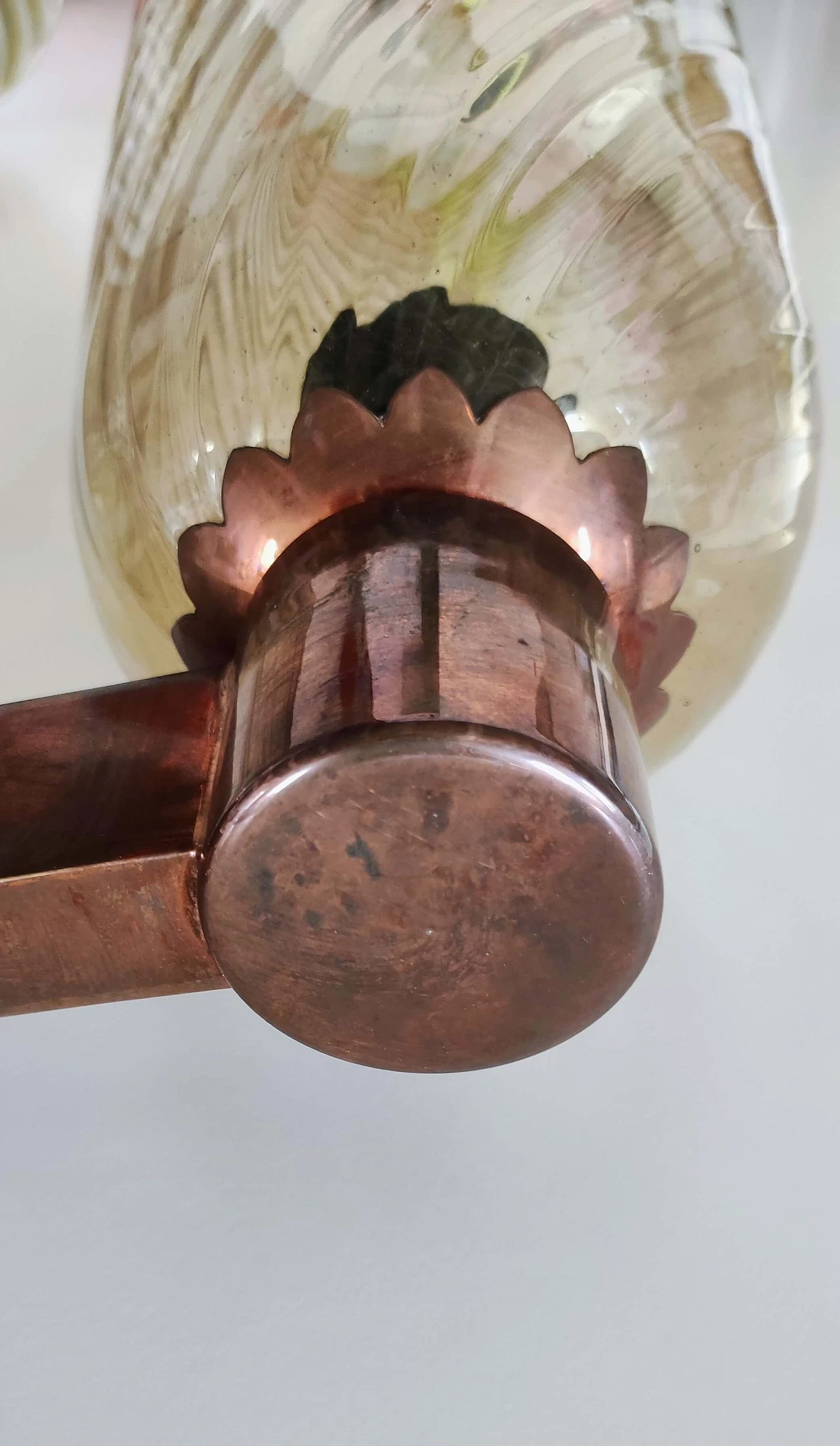 Pair of Art Deco Murano glass and brass wall sconces, 1920s 10