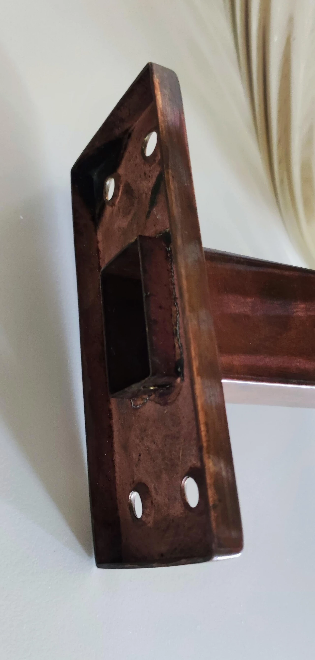 Pair of Art Deco Murano glass and brass wall sconces, 1920s 11