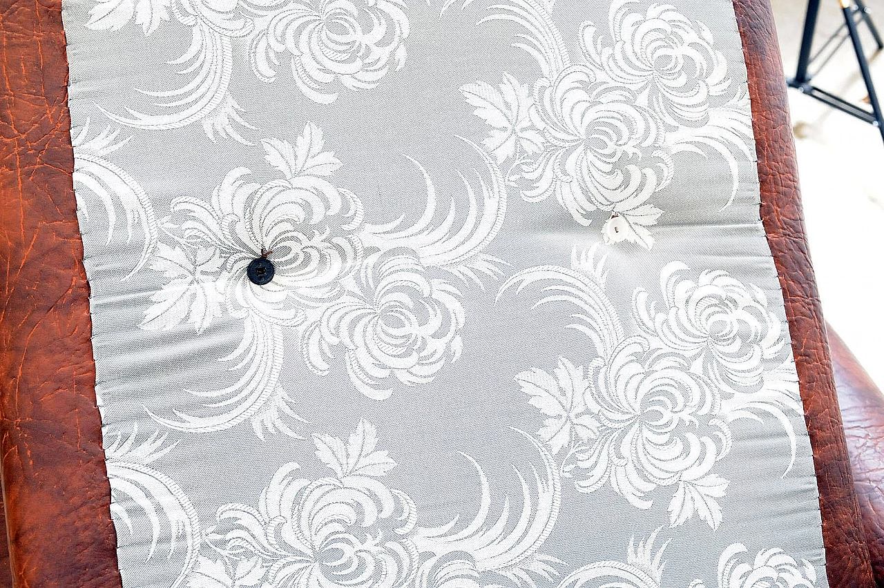 Coppia di poltrone e divano cecoslovacchi in similpelle marrone, anni '70 15