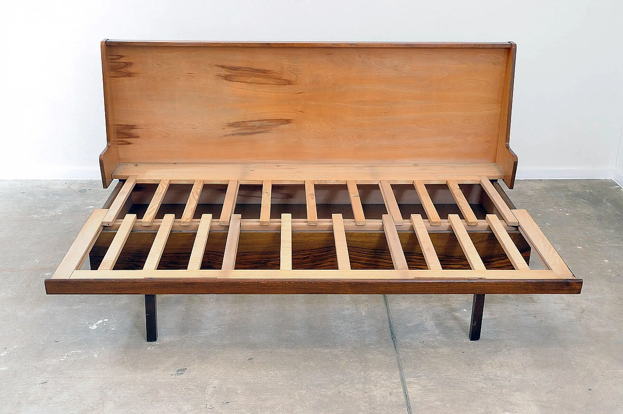 Czechoslovakian walnut veneered wood folding sofa bed, 1950s 4