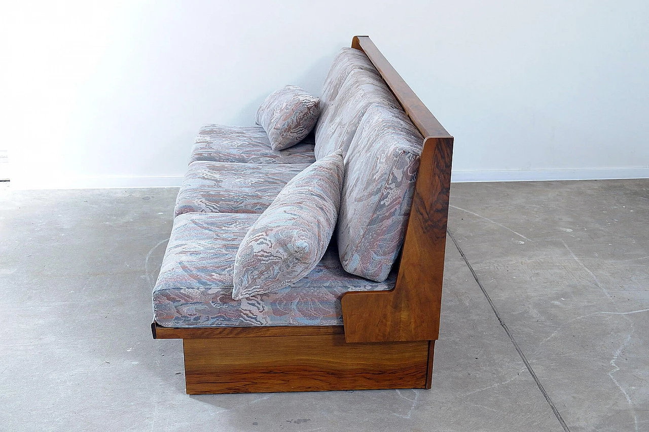 Czechoslovakian walnut veneered wood folding sofa bed, 1950s 23
