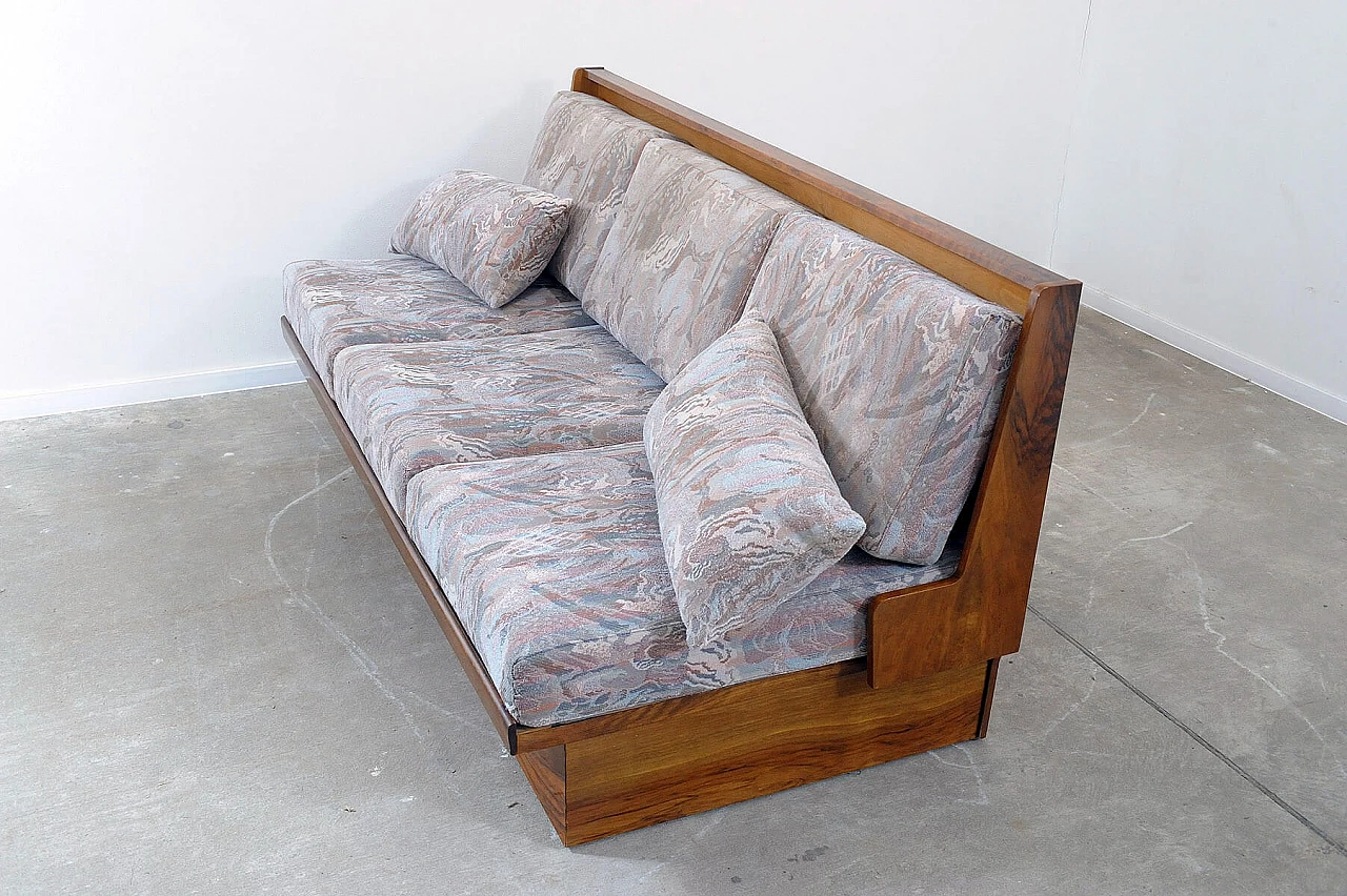 Czechoslovakian walnut veneered wood folding sofa bed, 1950s 25