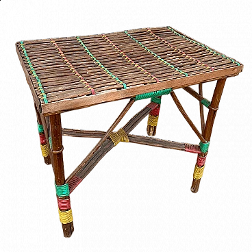 Tavolino in bambù con dettagli multicolore, anni '50
