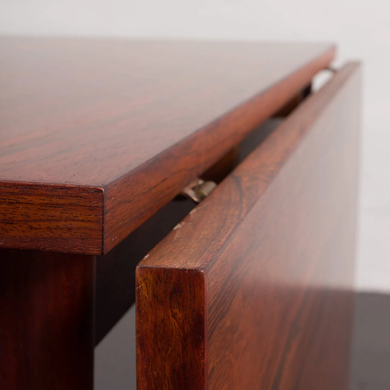 Rosewood dining table with drop-leaf in the style of Arne Vodder, 1960s 11
