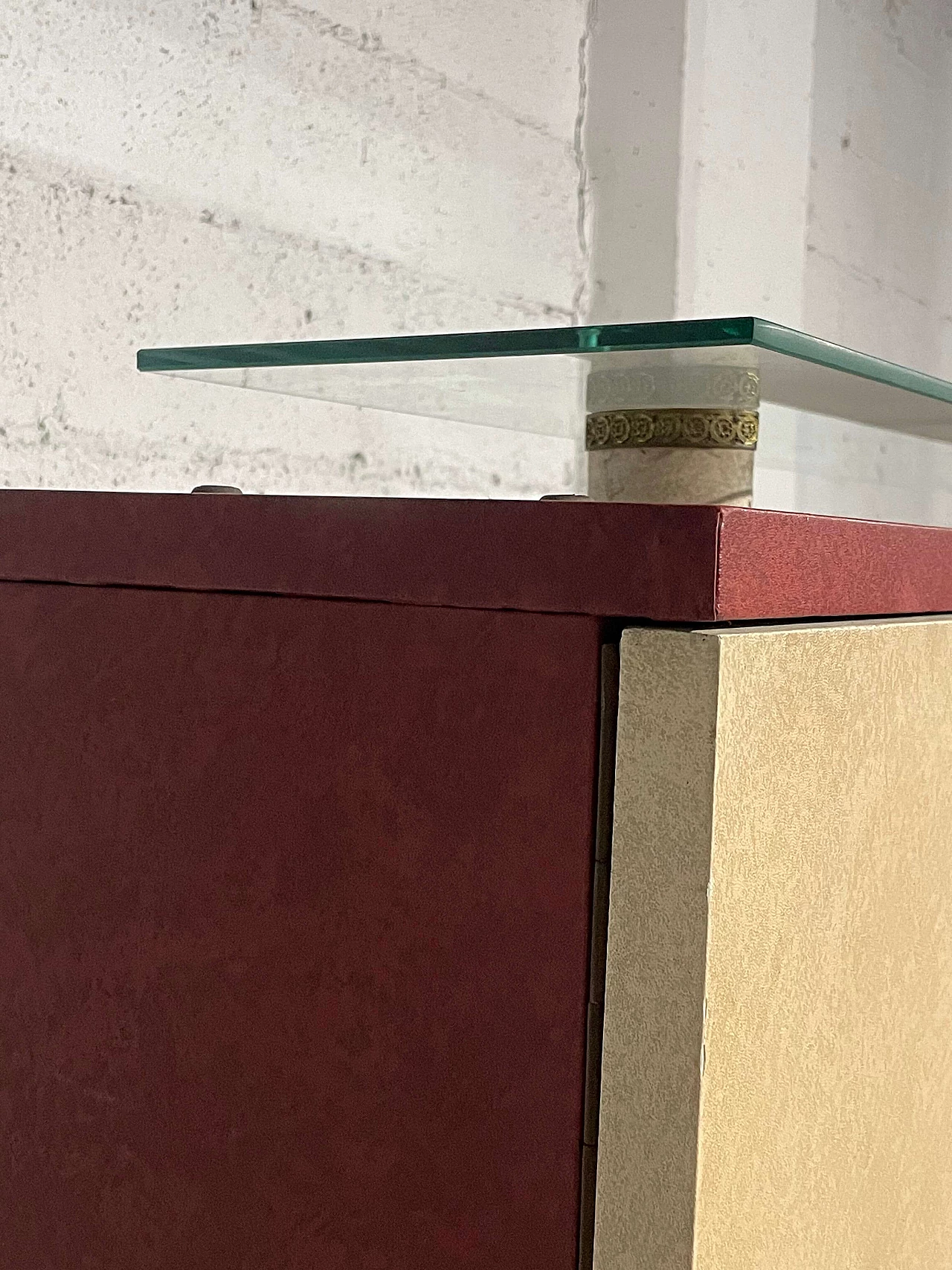 Guardaroba da ingresso in legno rivestito in skai, anni '50 14