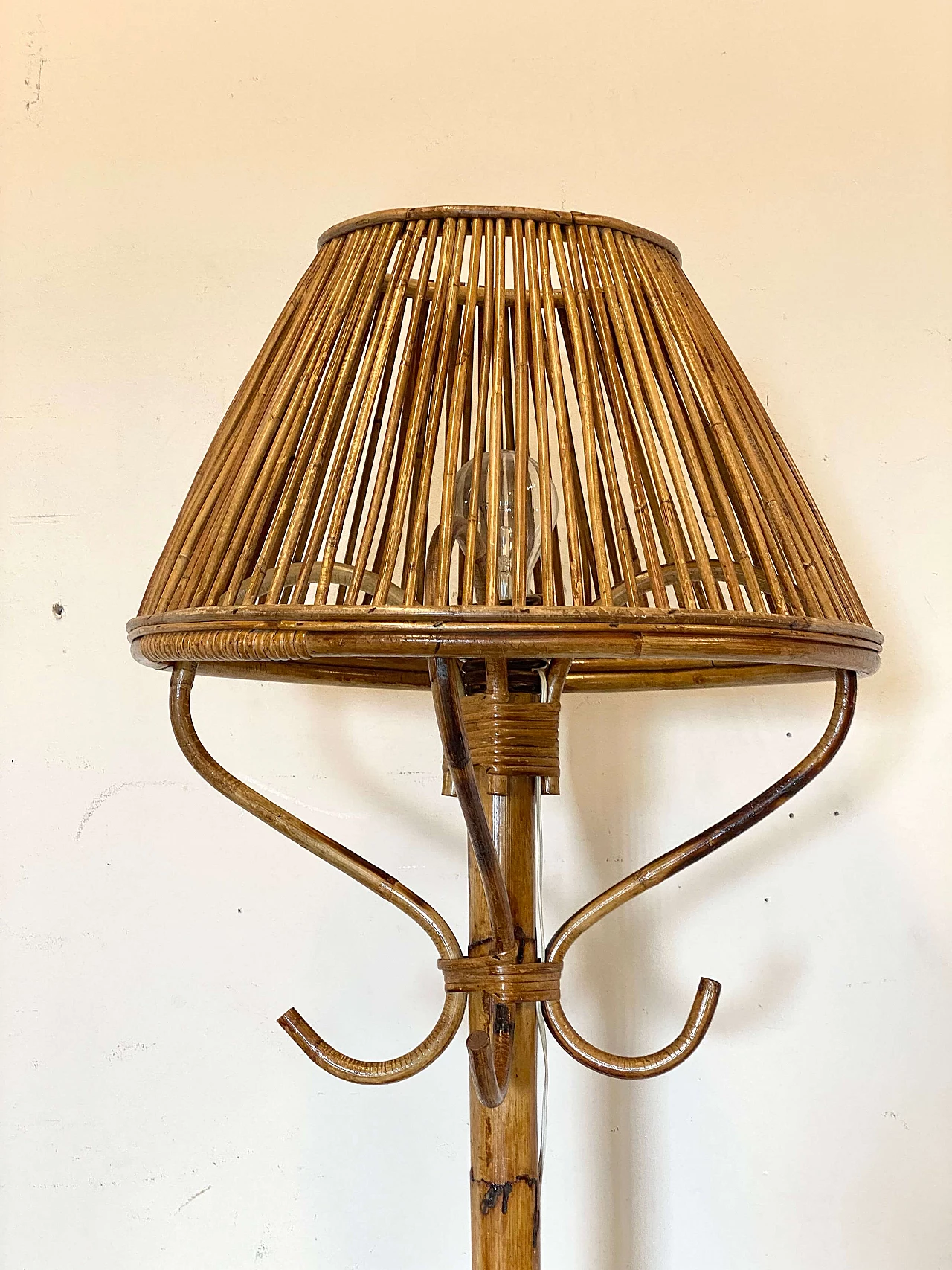 Cane and bamboo floor lamp, 1970s 2