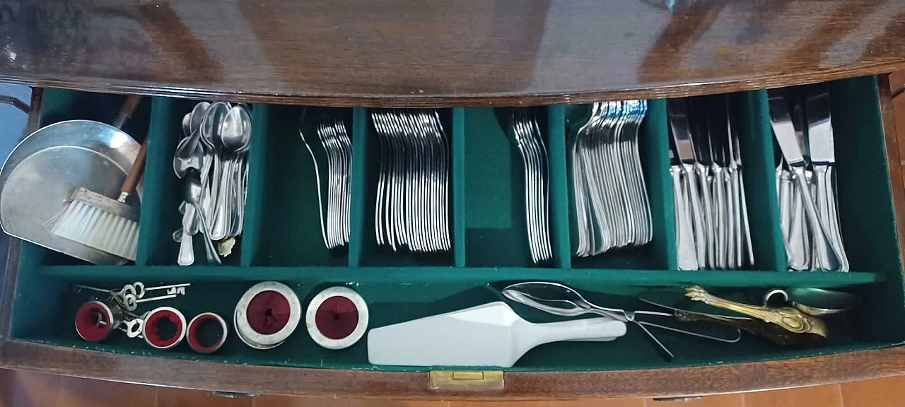 Credenza in mogano con maniglie in ottone di Leonard Moore, anni '60 7