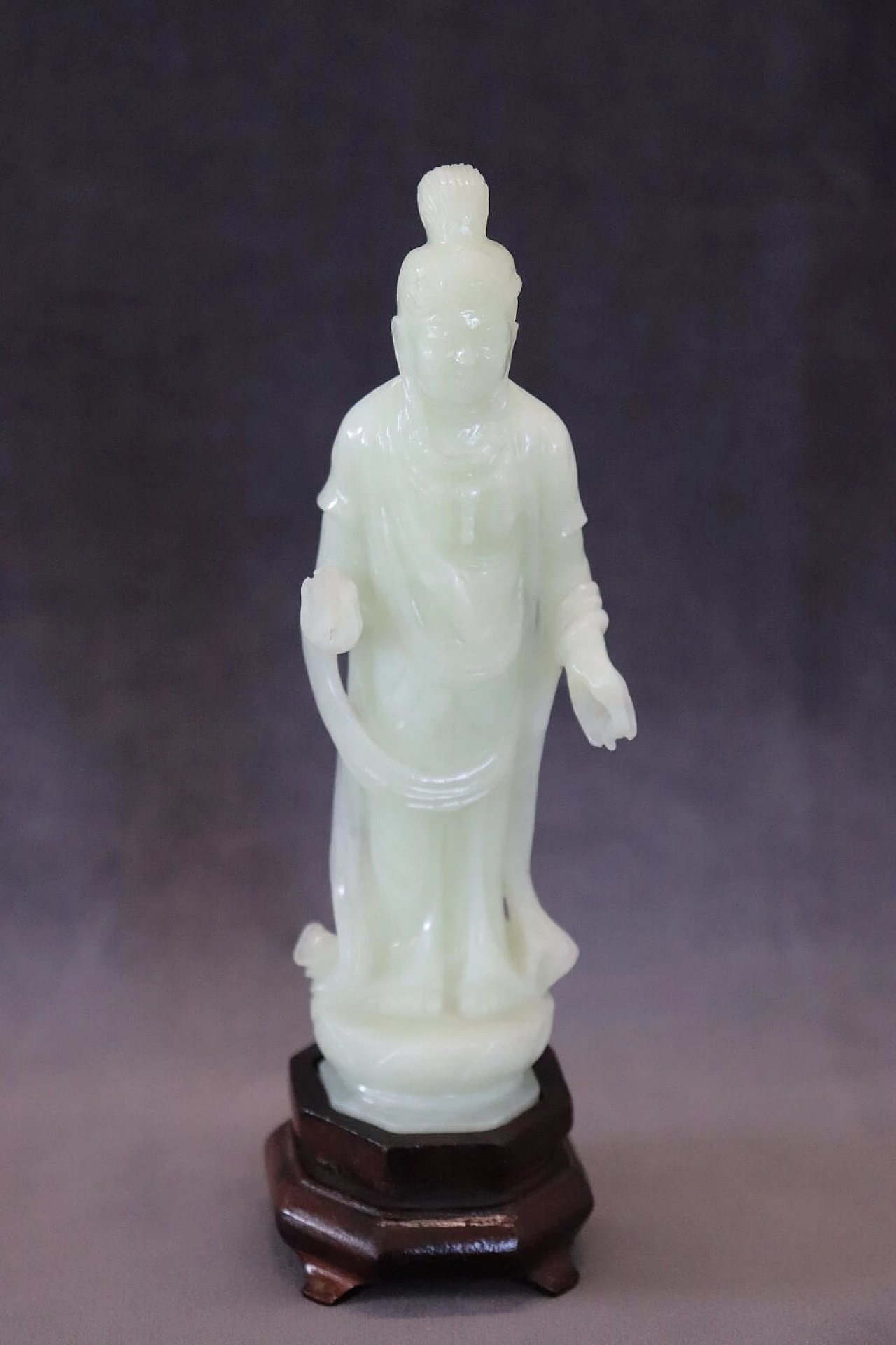 Carved jade Buddha, 1950s 3