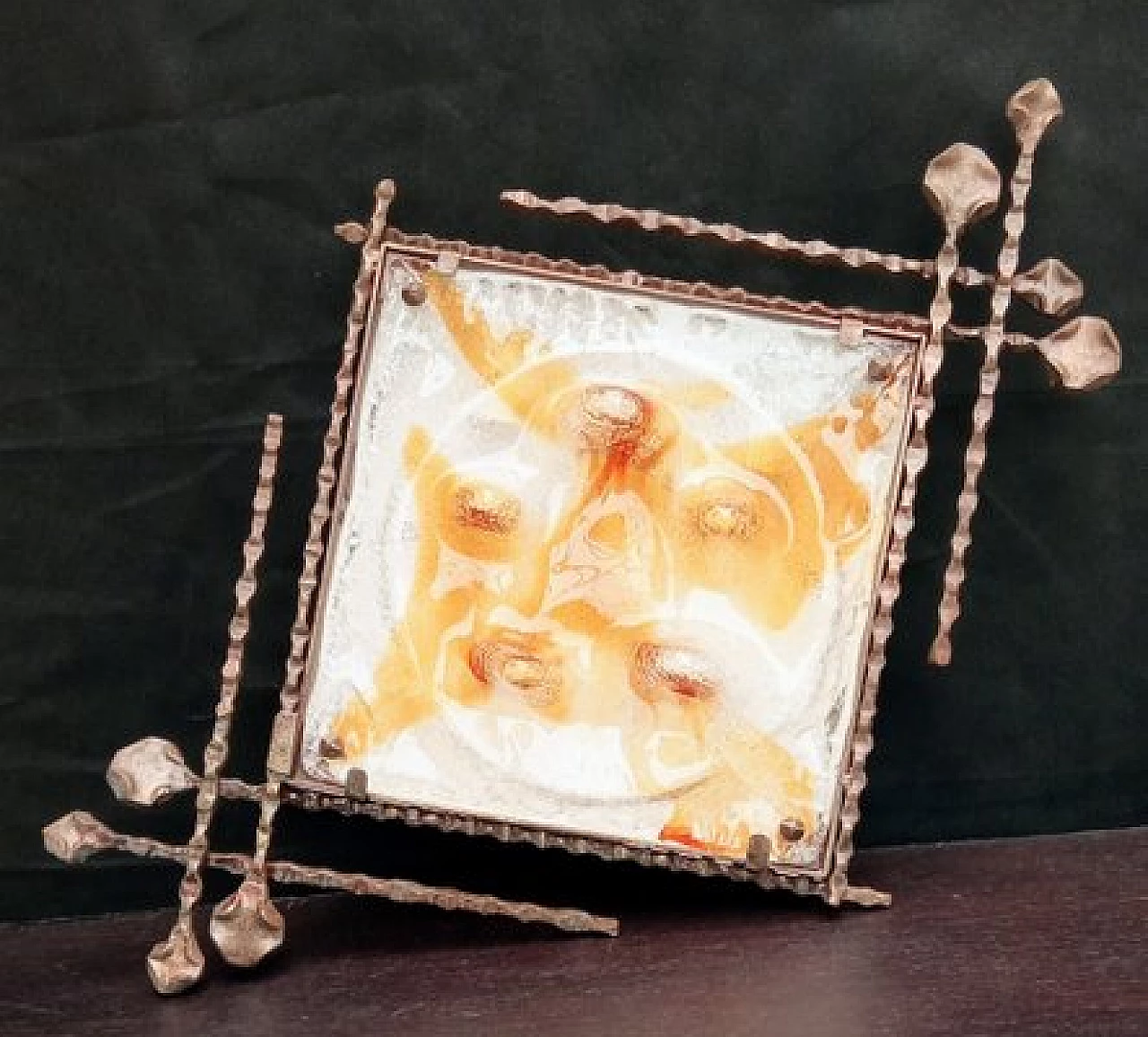 Lampada da soffitto in vetro con struttura in ferro battuto e finitura in bronzo, anni '70 5