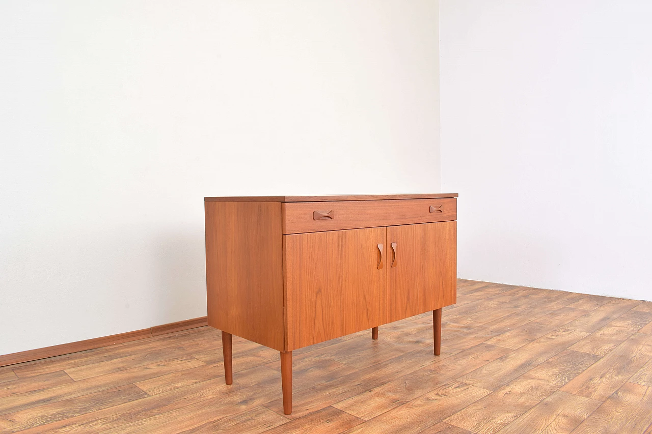 Teak sideboard by Clausen & Søn, 1960s 8