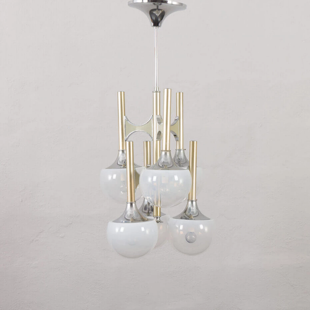 Chandelier with lattimo glass shades by Gaetano Sciolari, 1970s 2