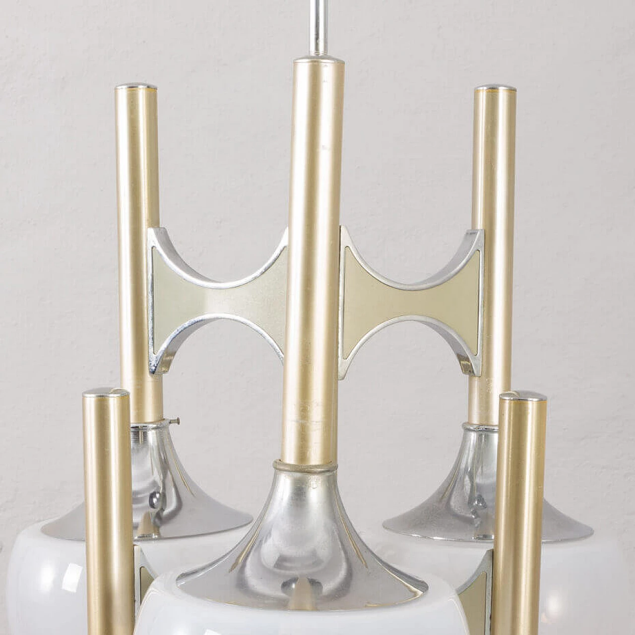 Chandelier with lattimo glass shades by Gaetano Sciolari, 1970s 4