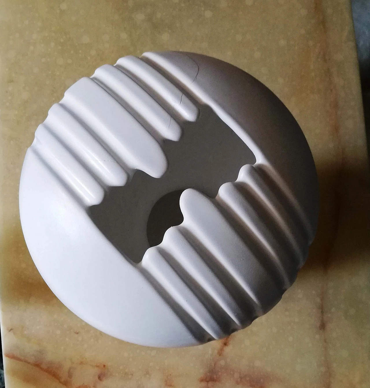 Spage Age ceramic vase by Enzo Bioli for Il Picchio, 1970s 2