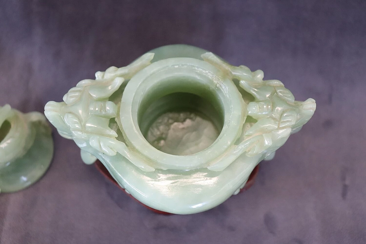 Chinese carved jade censer sculpture with wood base 4