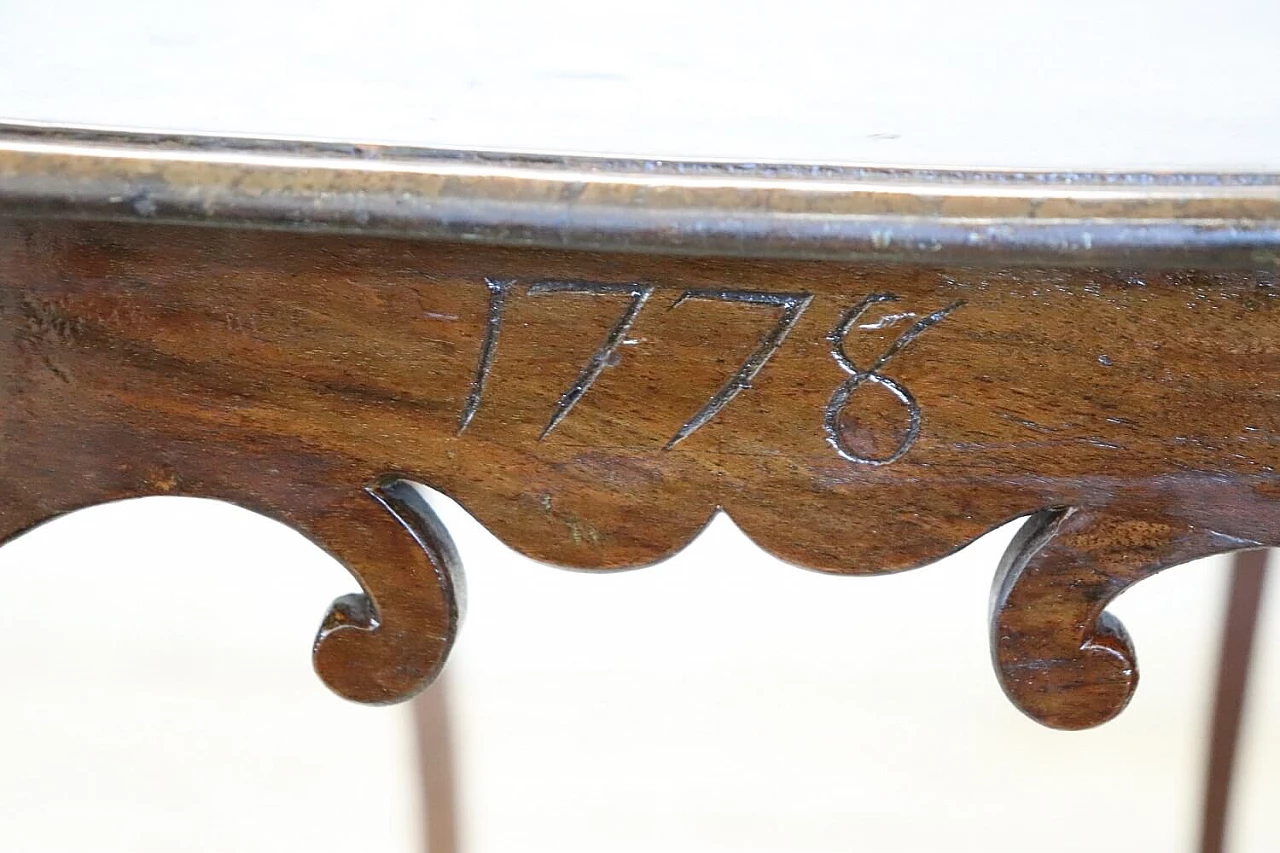 Louis XV walnut side table, 18th century 11