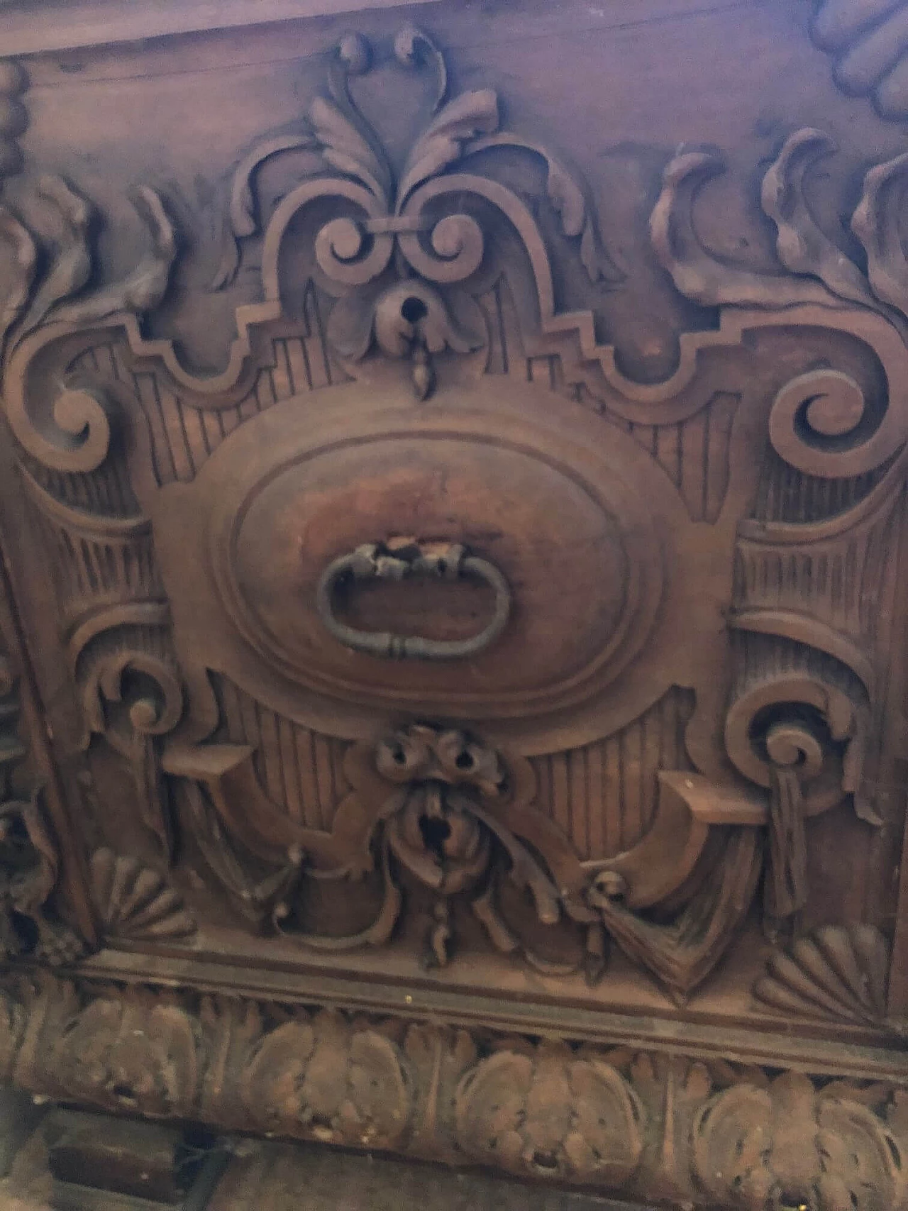 Carved solid wood sideboard, first half of the 19th century 8