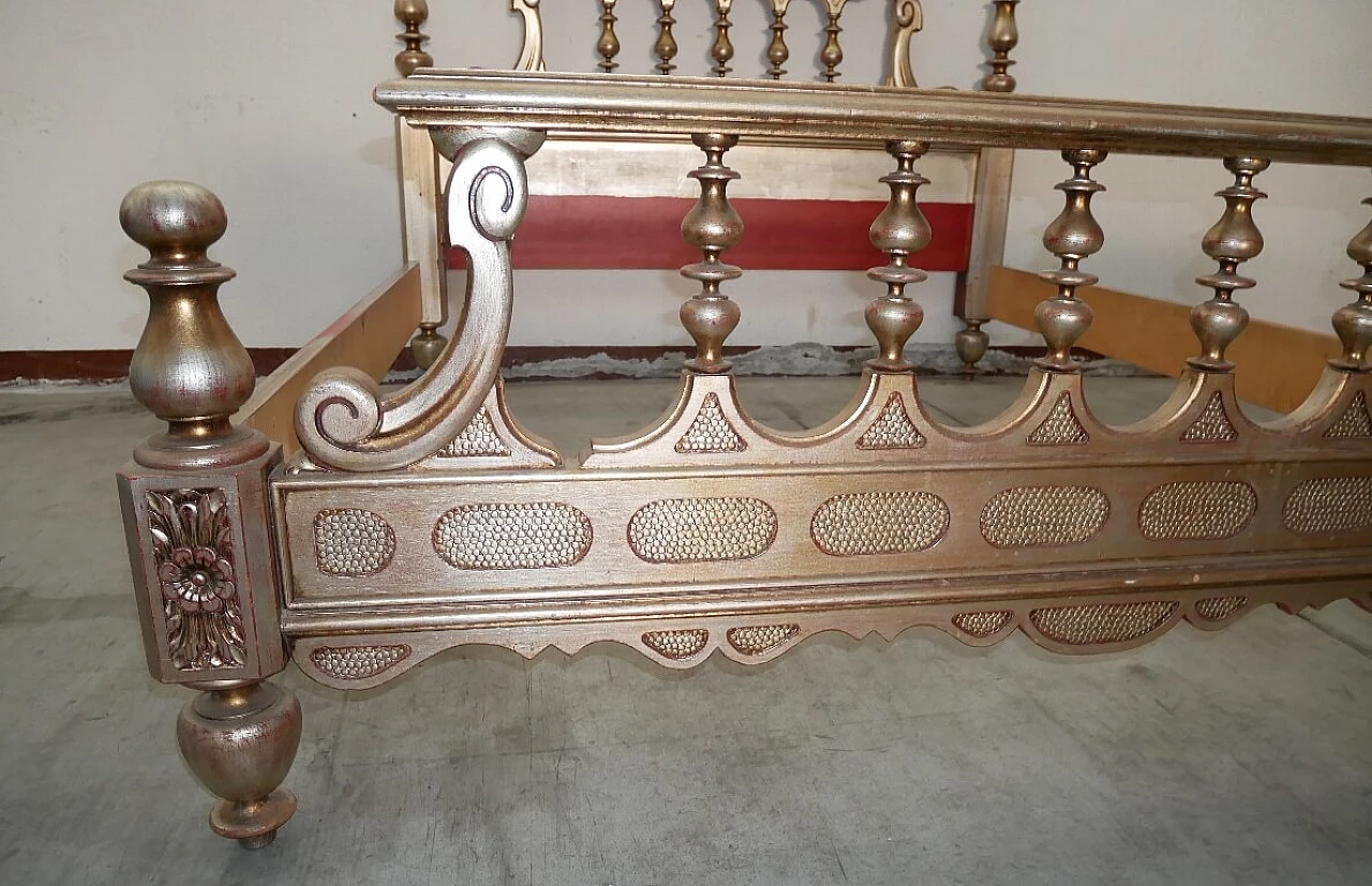 Double bed in mecca gilded wood, 1970s 4