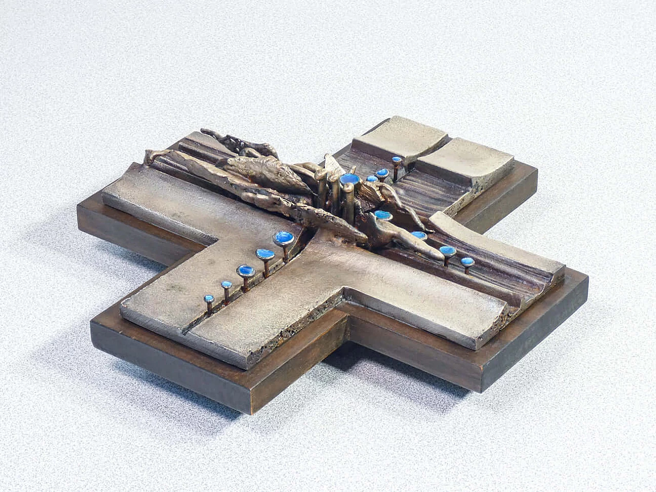 Metal and enamel crucifix by Del Campo, 1960s 6