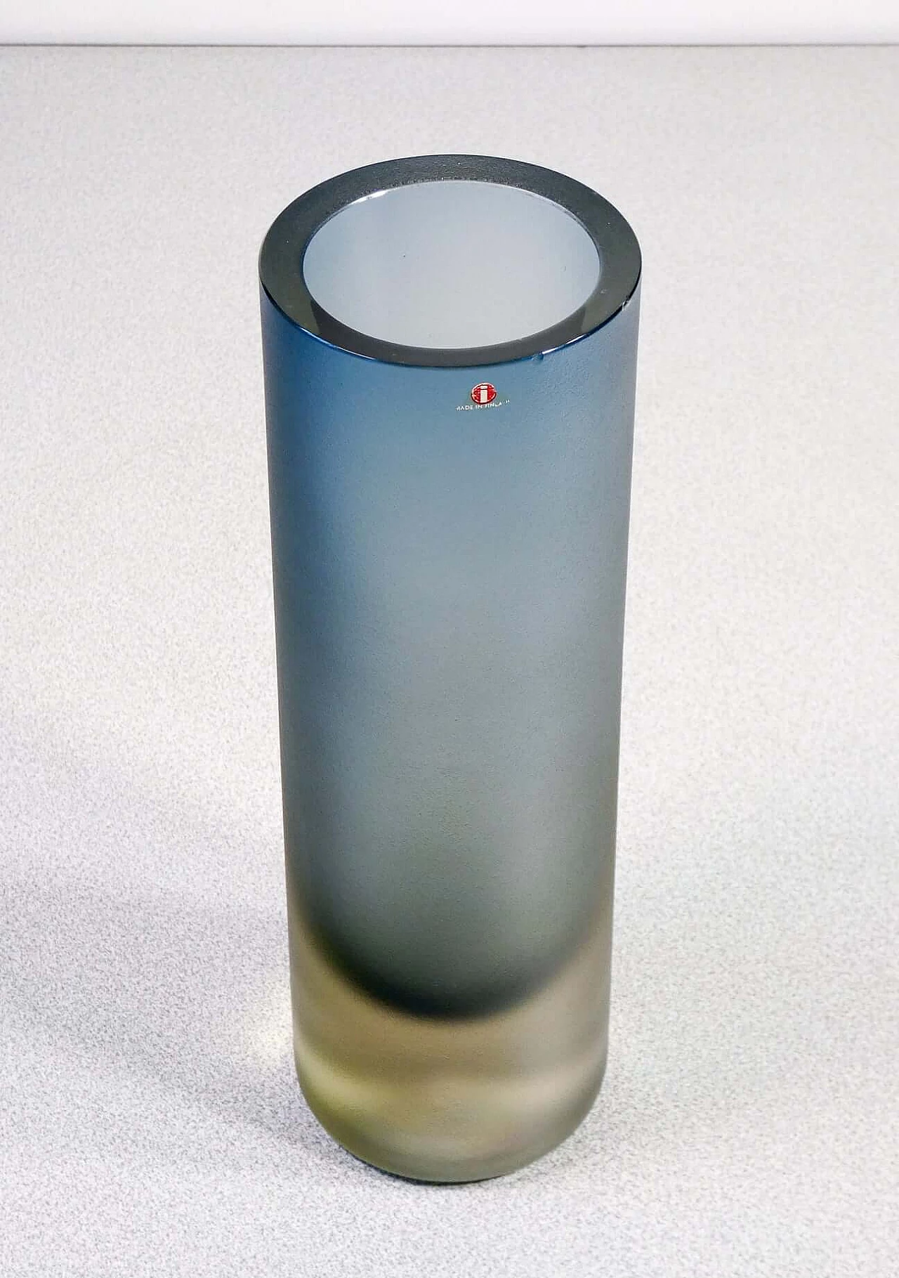 Glass vase by Erkki Vesanto for Iittala, 1970s 3