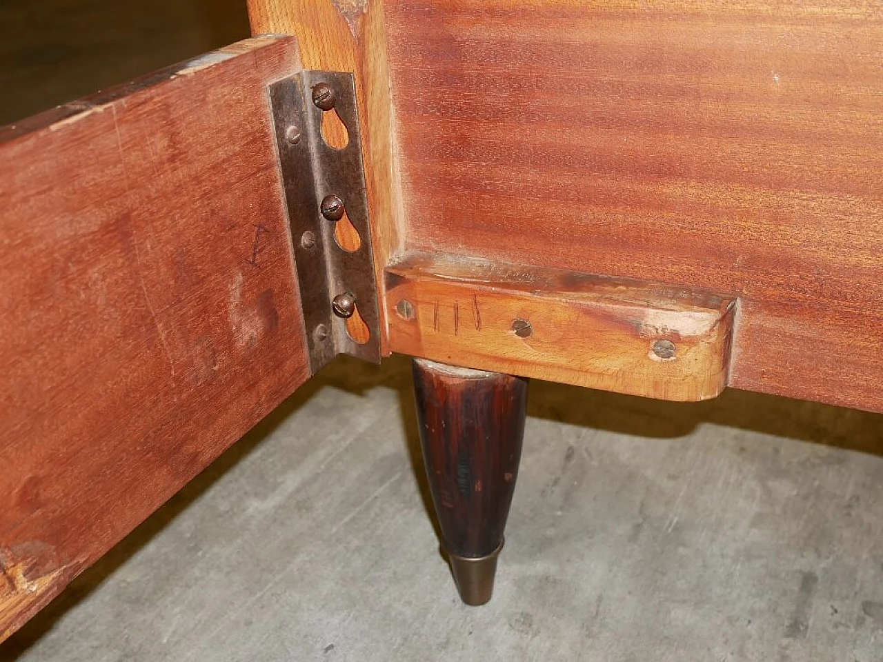 Double bed in rosewood veneer, 1960s 9