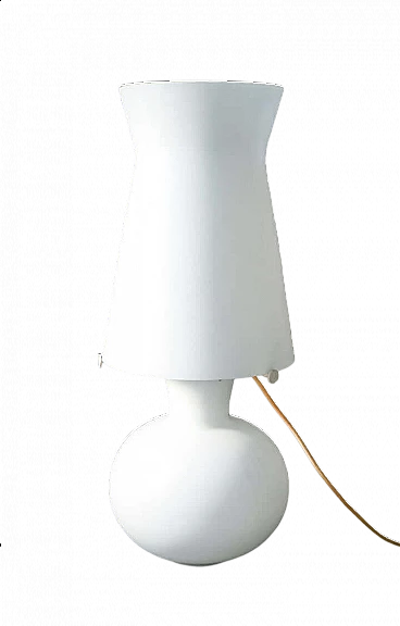 Opaline glass table lamp by Fontana Arte, 1960s