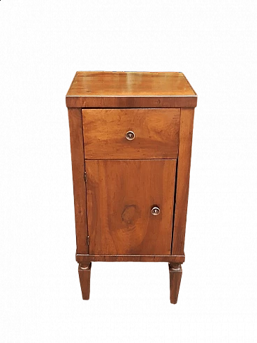 Louis XVI bedside table in walnut, 18th century