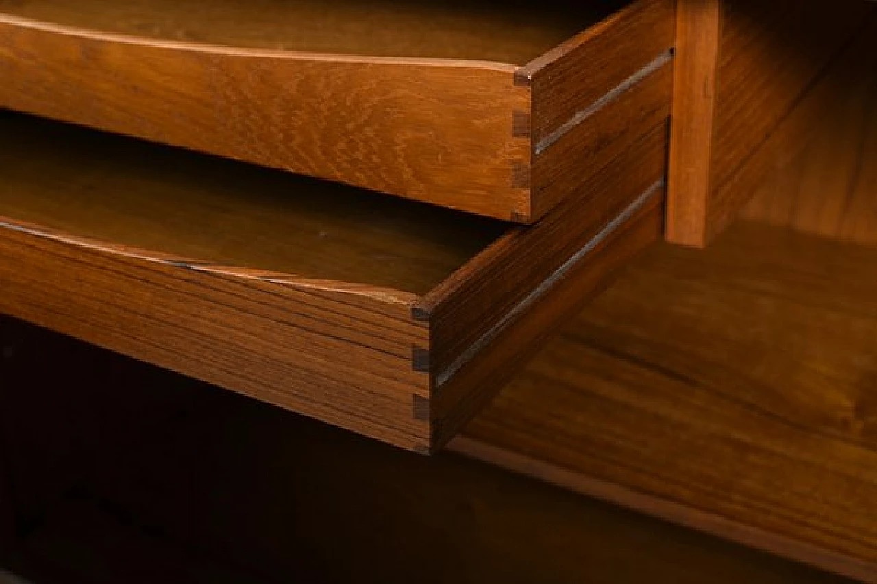 Credenza in teak attribuita a Niels Clausen per N. C. Møbler, anni '60 7