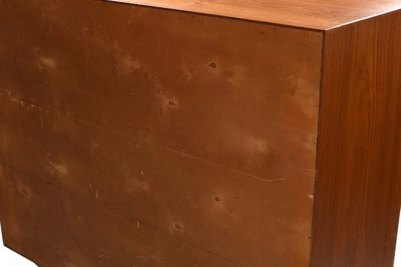 Credenza in teak attribuita a Niels Clausen per N. C. Møbler, anni '60 12