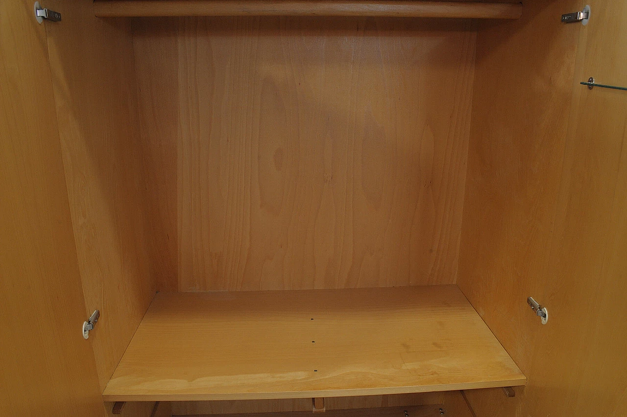 Armadio in frassino e compensato di Nový Domov, anni '70 5