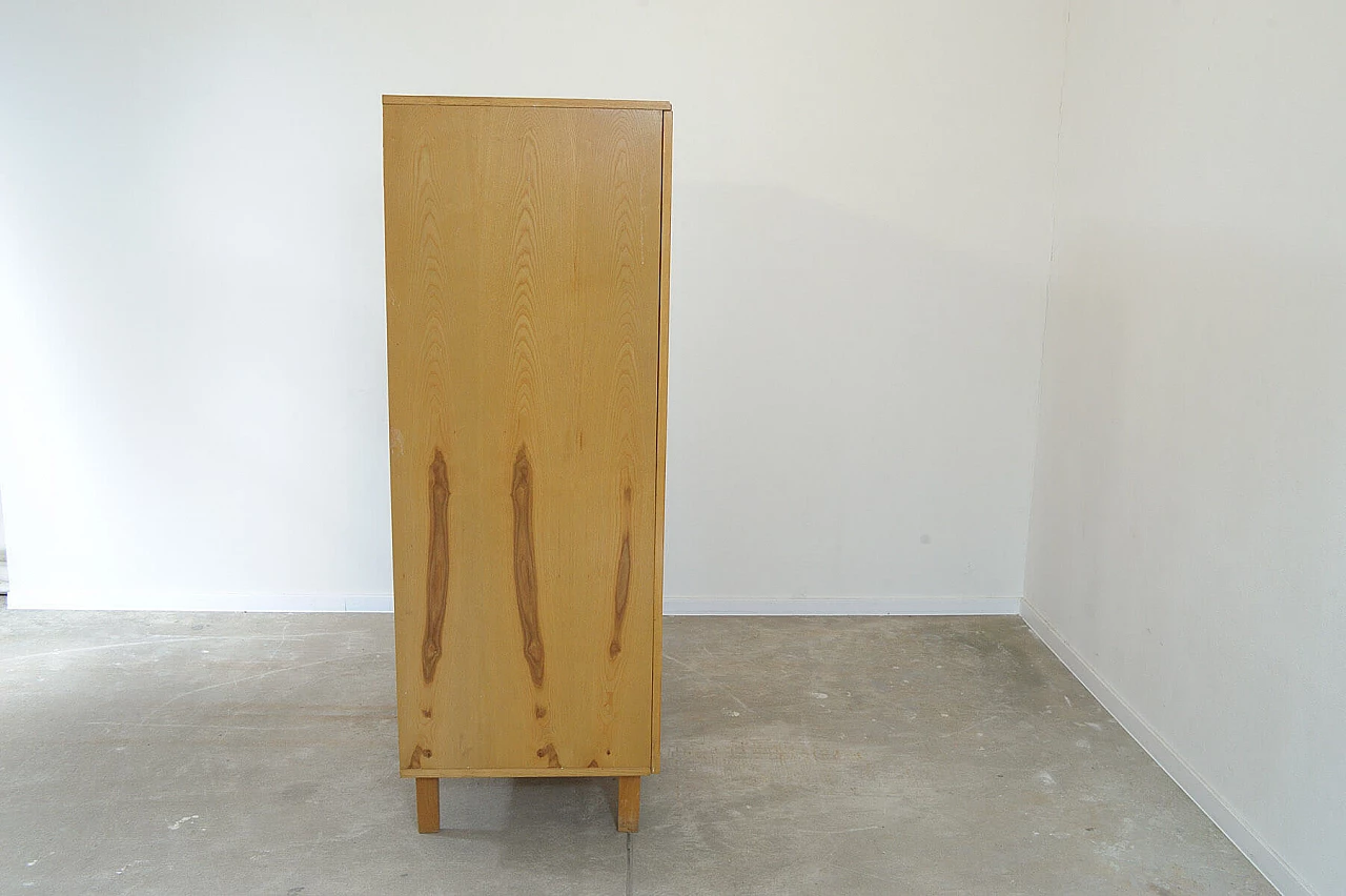 Armadio in frassino e compensato di Nový Domov, anni '70 16