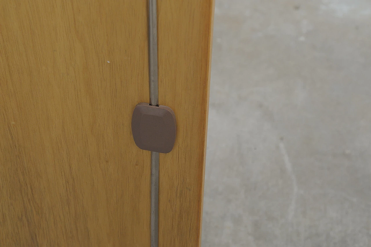 Libreria cecoslovacca in legno, compensato e ferro, anni '80 10