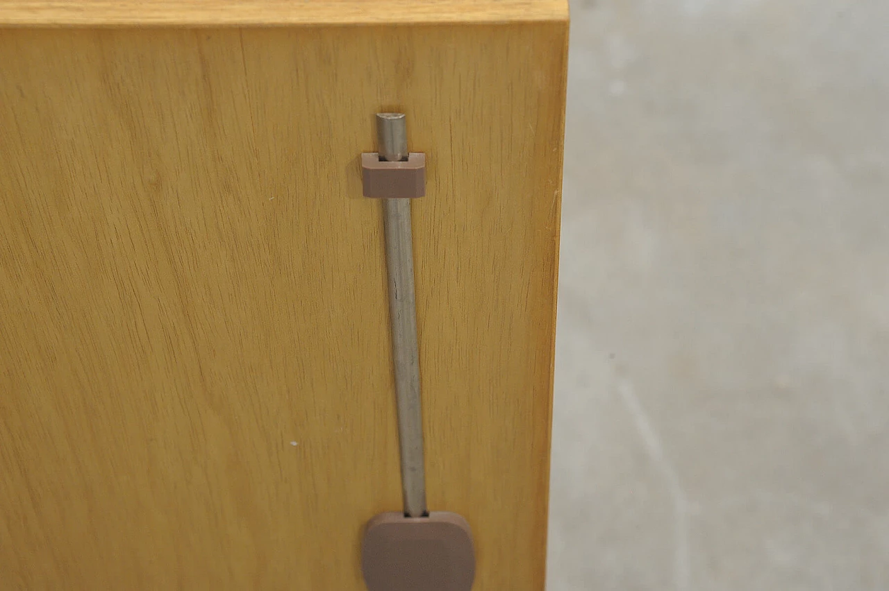 Libreria cecoslovacca in legno, compensato e ferro, anni '80 11