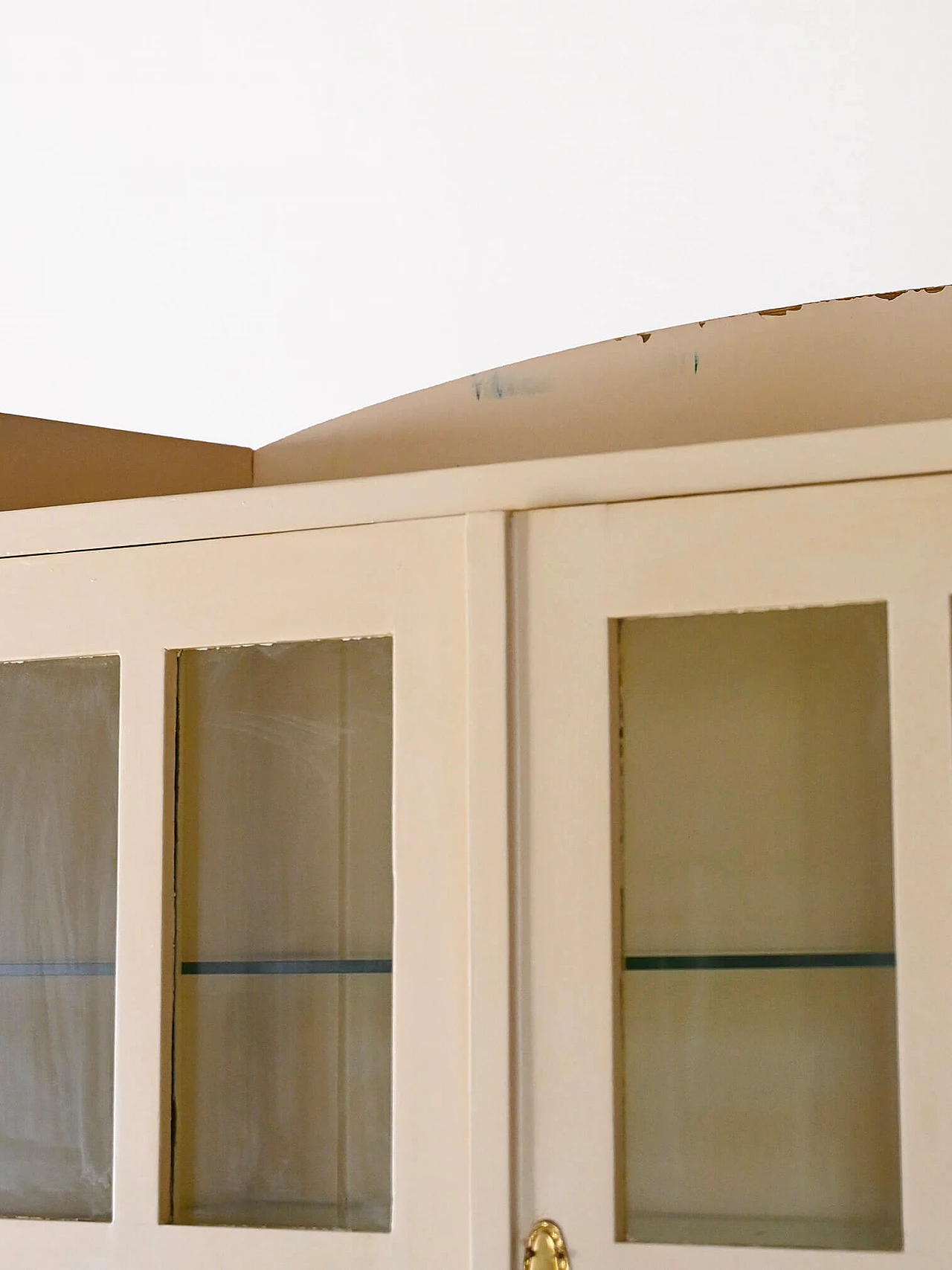 Scandinavian lacquered wooden sideboard with glass doors, 1960s 12