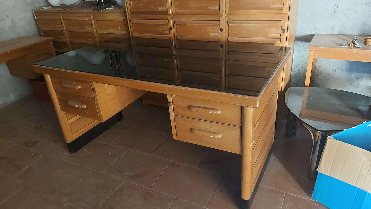 Scrivania in palissandro e vetro verde di Anonima Castelli, anni '60 2